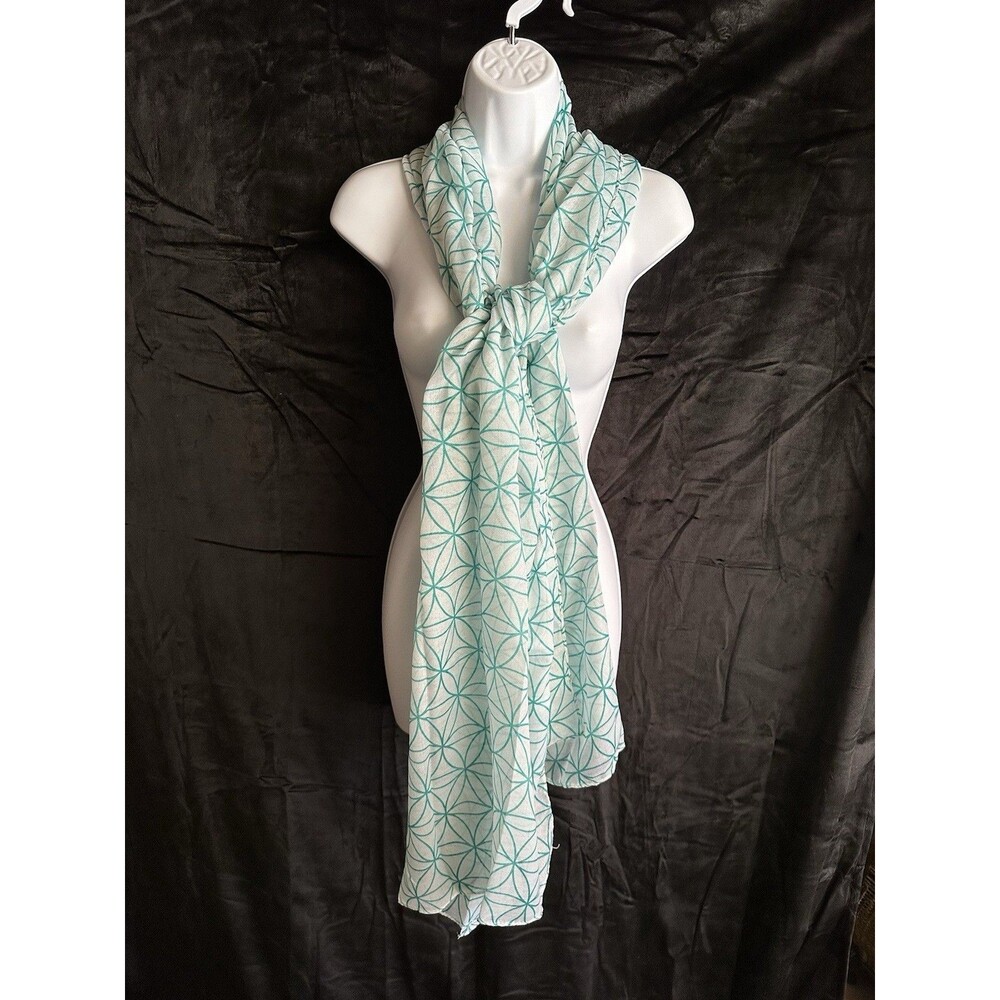 Key West Turquoise And White Geometric Flower Design Scarf/Shawl 82” X 28”
